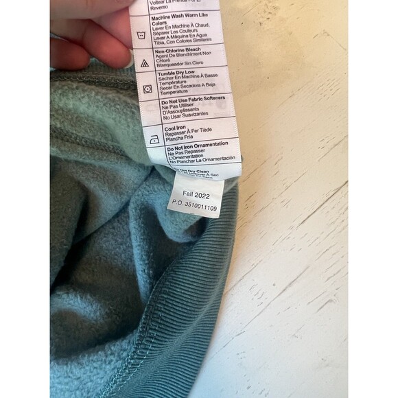 Carhartt Womens Large Green Relaxed Work Rain Defender Outdoor Logo Hoodie - Picture 5 of 5